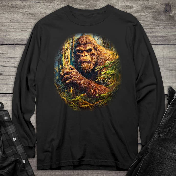T-shirt à manches longues Bigfoot Trees pour la vente par Artopia