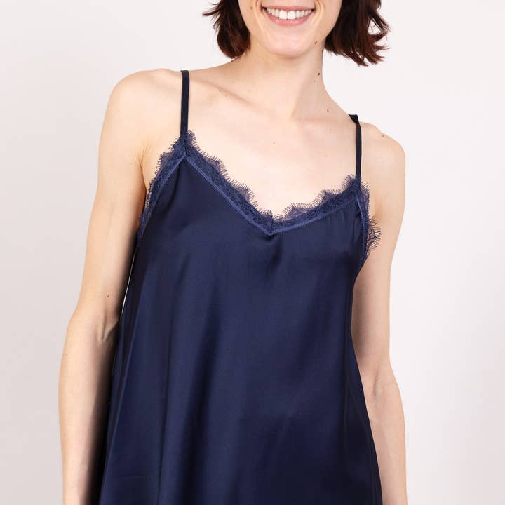 Top de Alças Finas Ajustáveis com Renda e outras tendências em Compre cubas em inox B2B. Devoluções gratuitas e condições de pagamento a 60 dias na Faire na Faire.