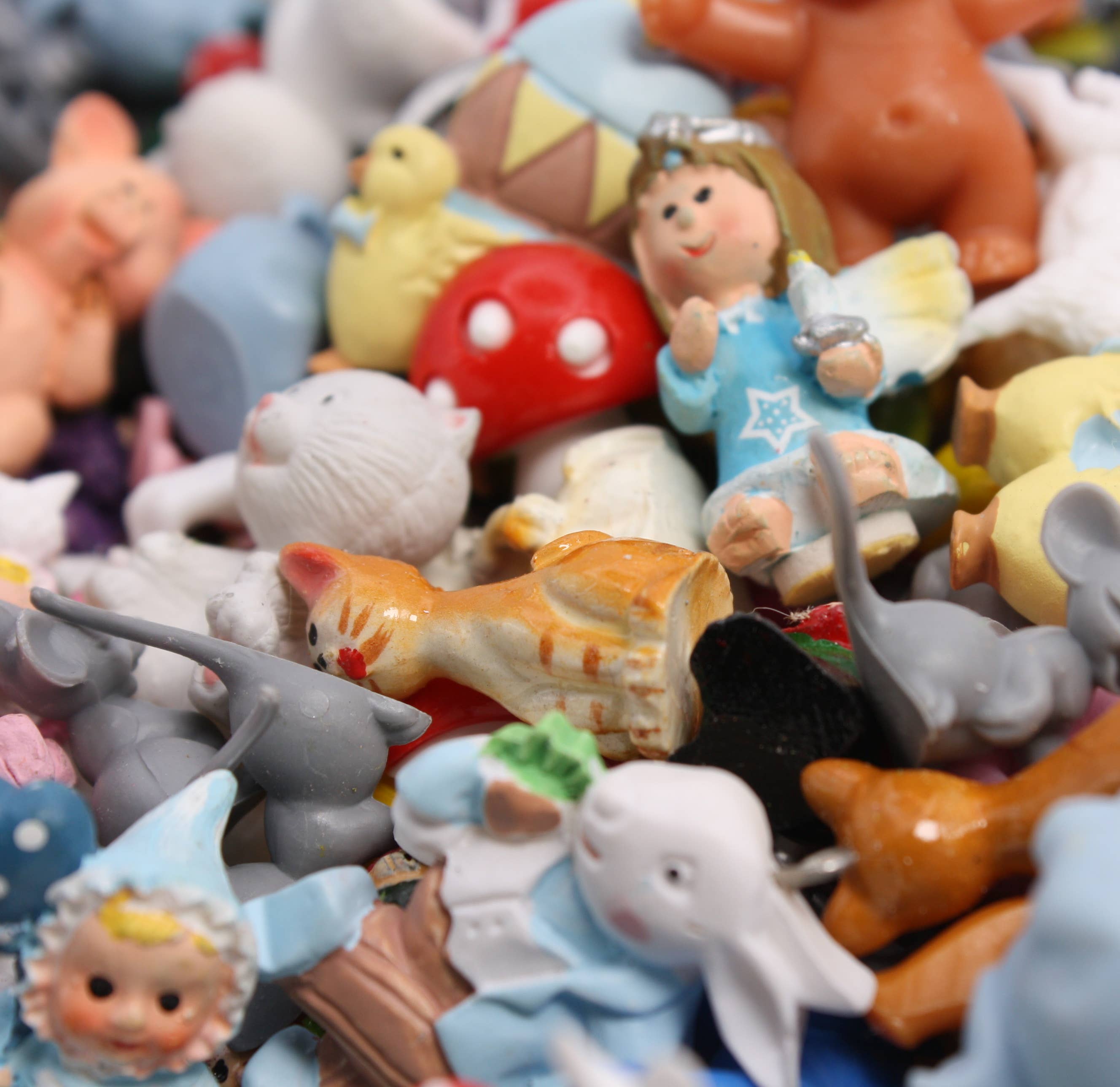 Meyer Imports - Wholesale Decorative Figurine - Mega Mini Mix Set! Vintage Miniatures - 4oz - IV3-36656