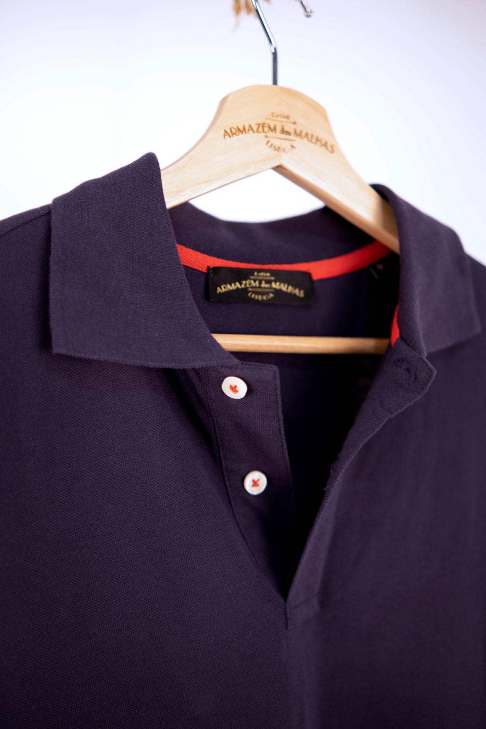 Blu Navy Polo in cotone piqué - Blu Navy in vendita all'ingrosso su Faire1