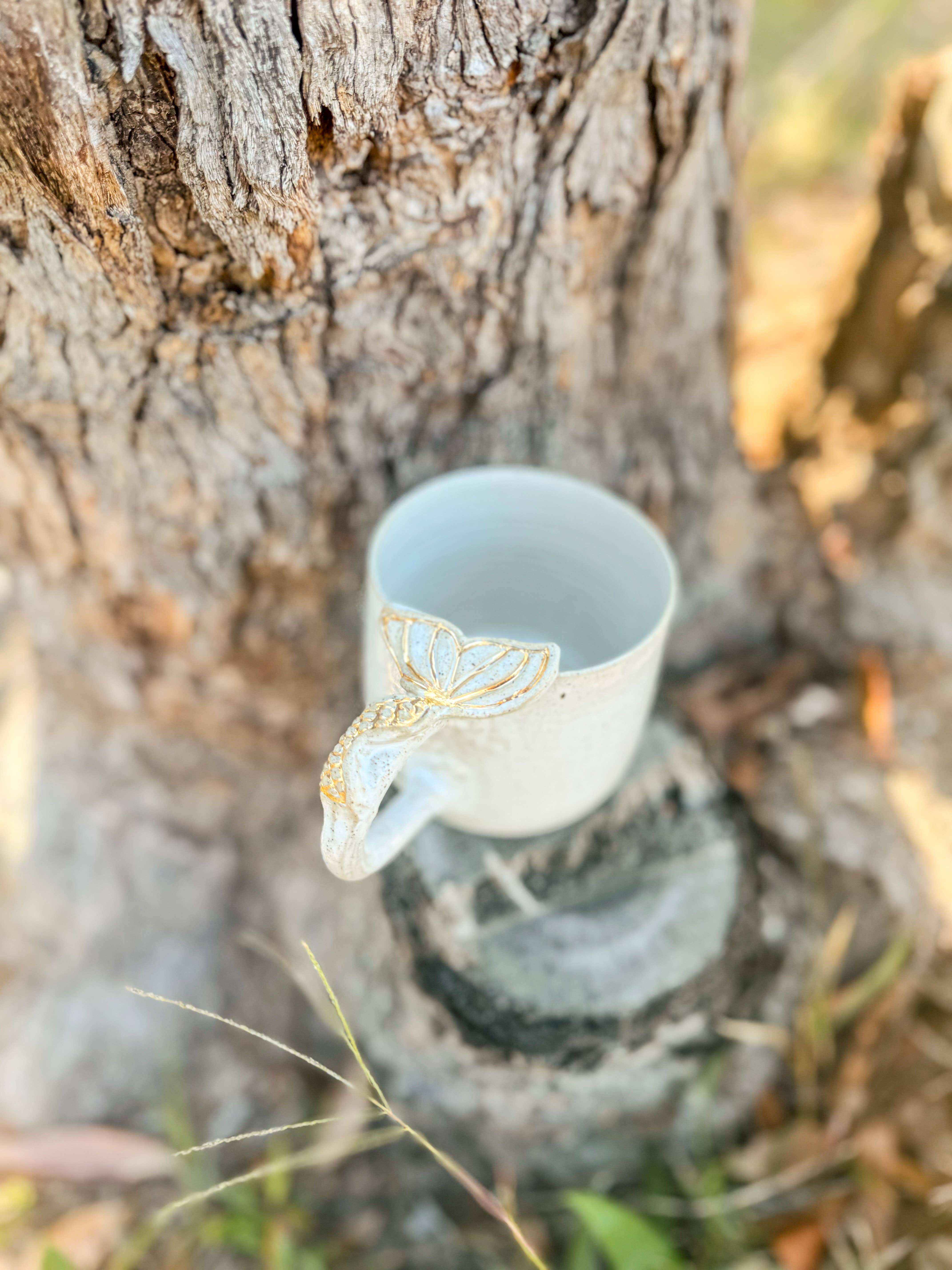 Wolf and Clay Pty Ltd - Vente Tasse à café - Queue de sirène sur poignée - Mug en céramique 0