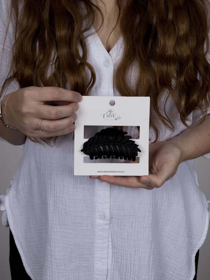 Claw Clip -- Leaf - Black for wholesale by Nakoa The Label