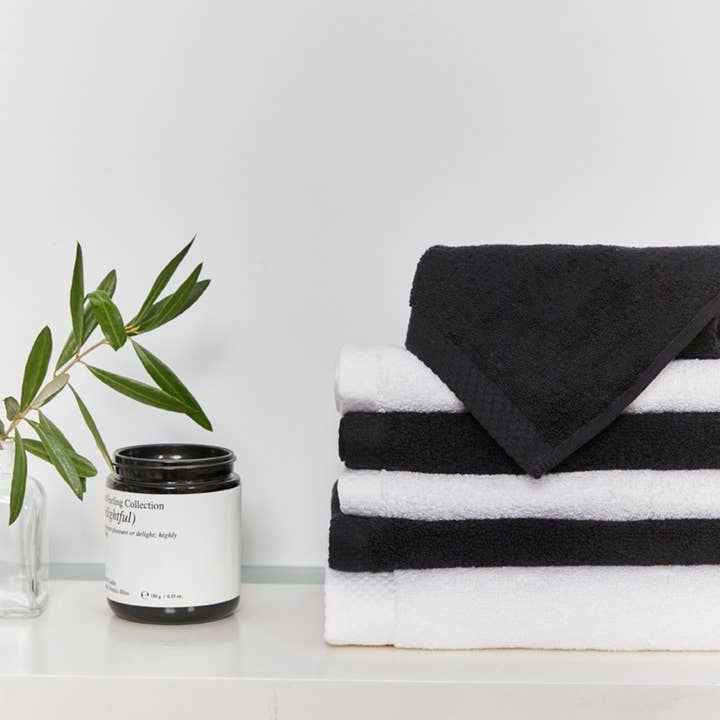 Torres Novas UK – wholesale Bath towel – Caviar black Luxus10