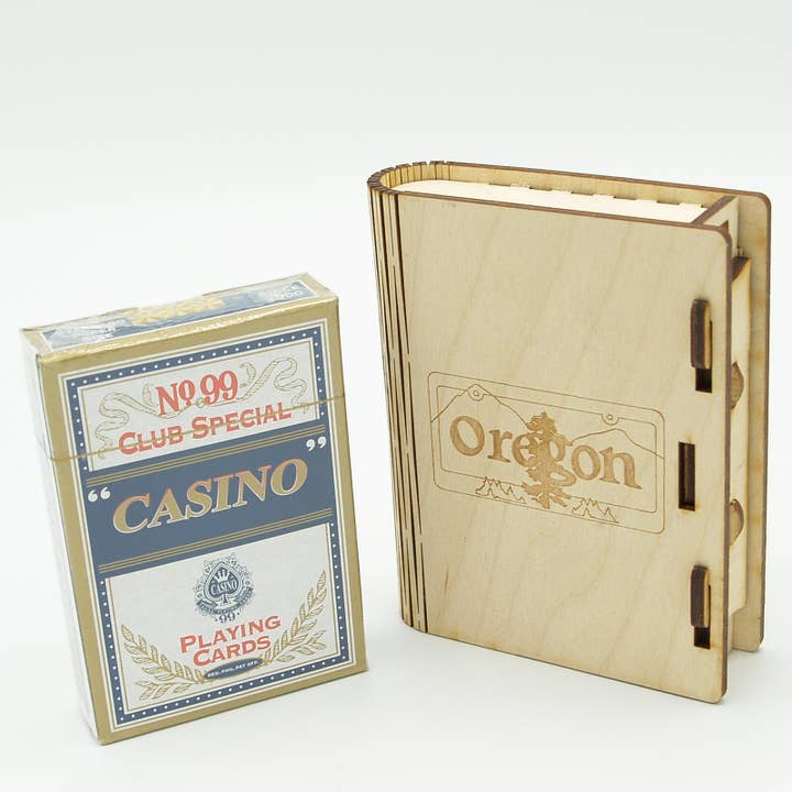 Boîte à cartes à jouer - Plaque d'immatriculation Oregon pour la vente par Rocket Laser Graphics