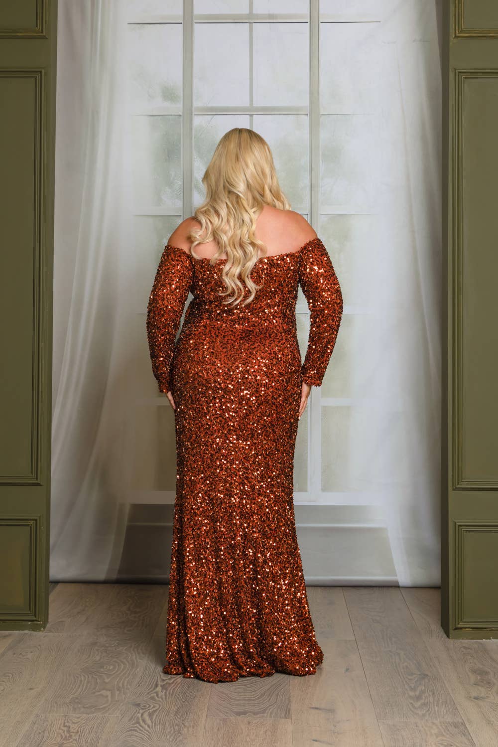 RICARICA INC. - Wholesale Gown - Women's - P1641P9-PLUS SIZE LONG SLEEVE OFF SHOULDER MAXI DRESS 4