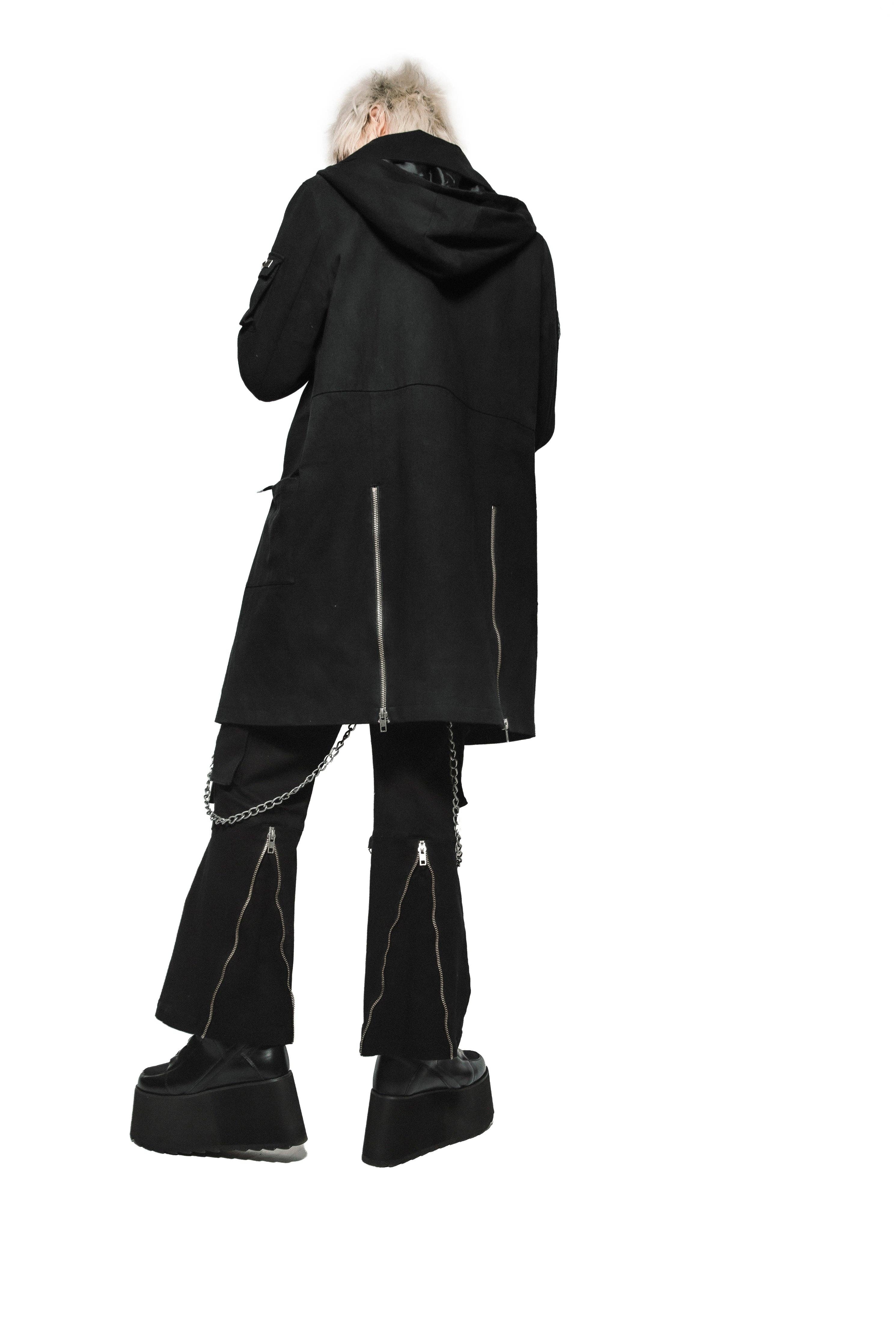 FAN ALL FLAMES – Großhandel Hose – Damen – Unisex Rave-Hose mit Metallketten, Ösen- und O-Ring-Bondagegurten und Reißverschluss hinten1