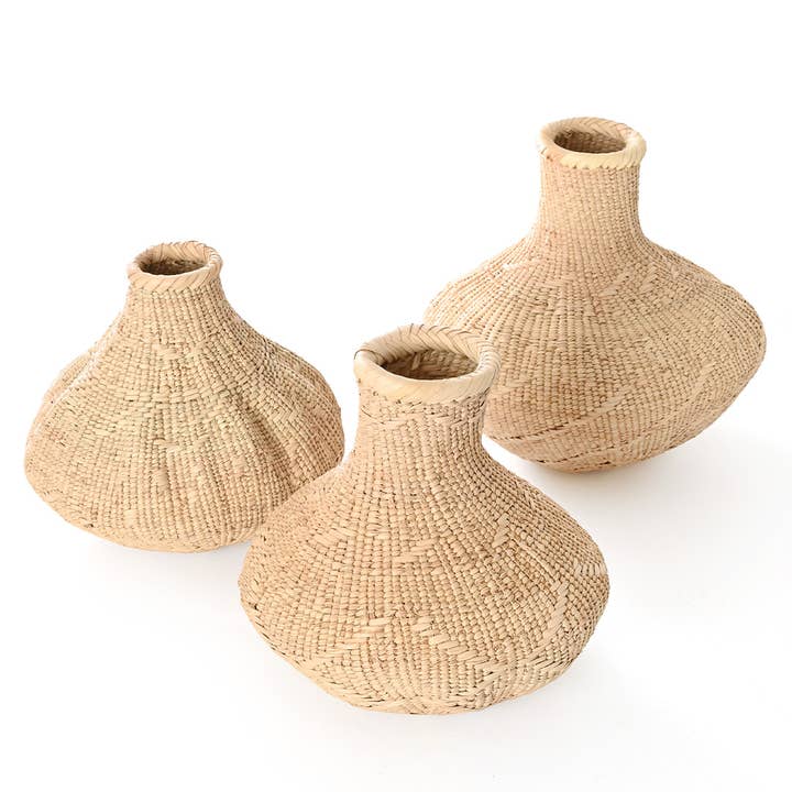 Swahili | AFRICAN MODERN - Wholesale Basket - Medium Binga Calabash Basket from Zimbabwe1