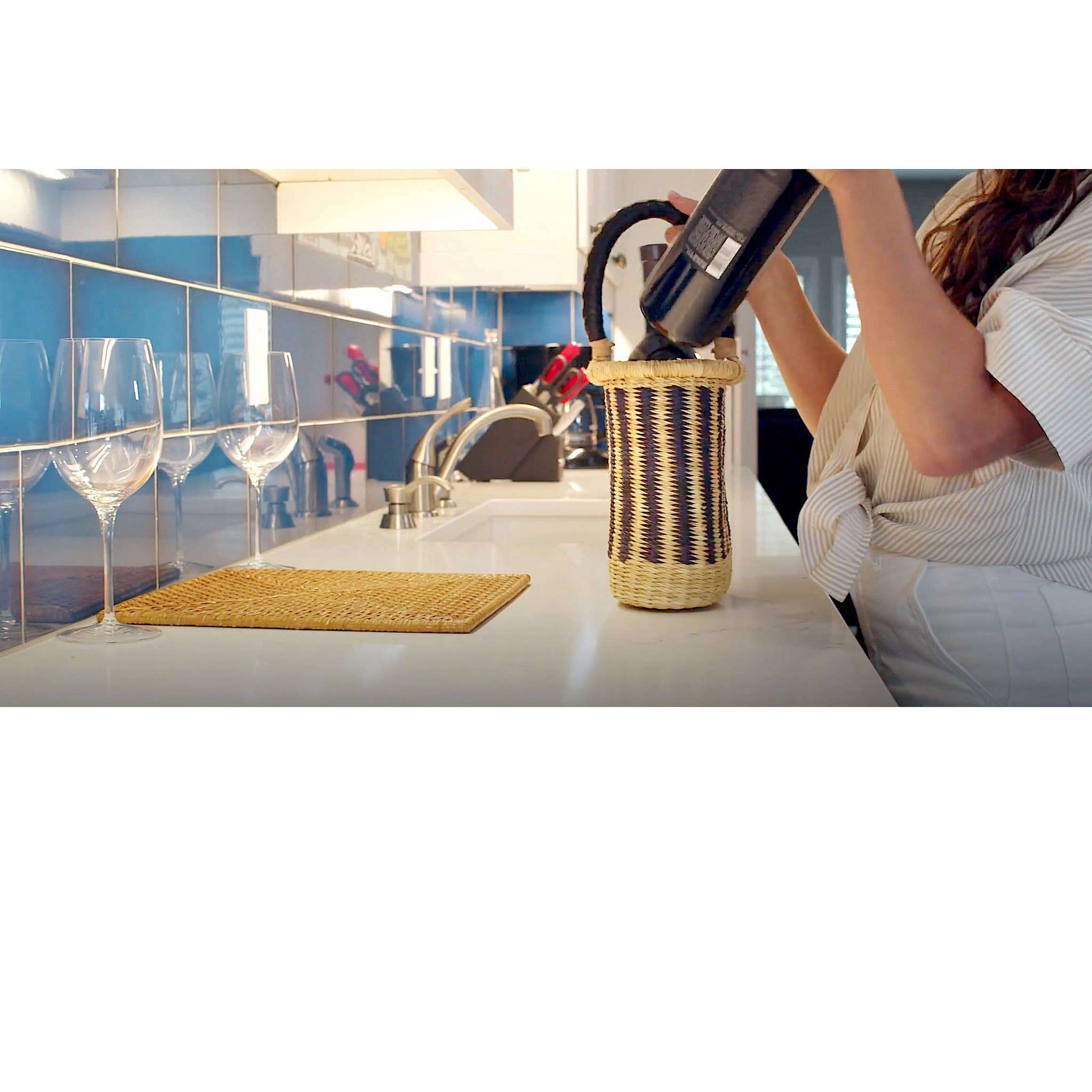 Ti-a Woven Goods - Wholesale Beer/Wine Caddy - Rustic Wine Caddy9