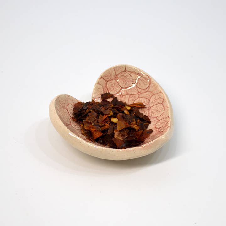 Walton Clay Studio - Wholesale Decorative Plate/Dish/Bowl - Pottery Dish Bowl - Heart Small Red4