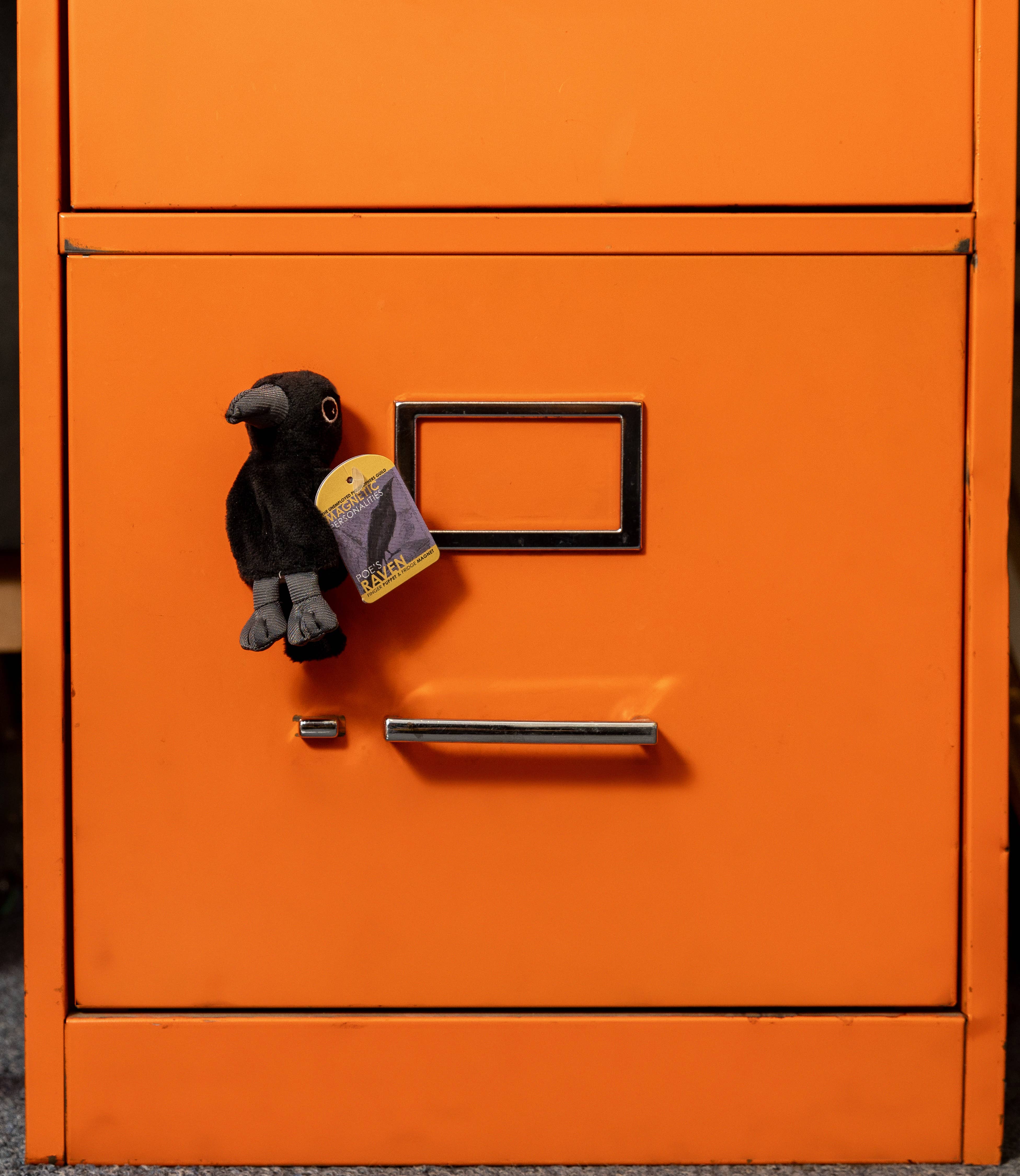 Unemployed Philosophers Guild – Fantoche de dedo - Crianças e bebés por atacado – Fantoche de Dedo Corvo de Edgar Allan Poe2