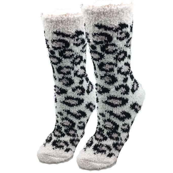 Chaussettes Fuzzy Léopard Blanches pour la vente par Sock Harbor / Bigfoot Sock Co.