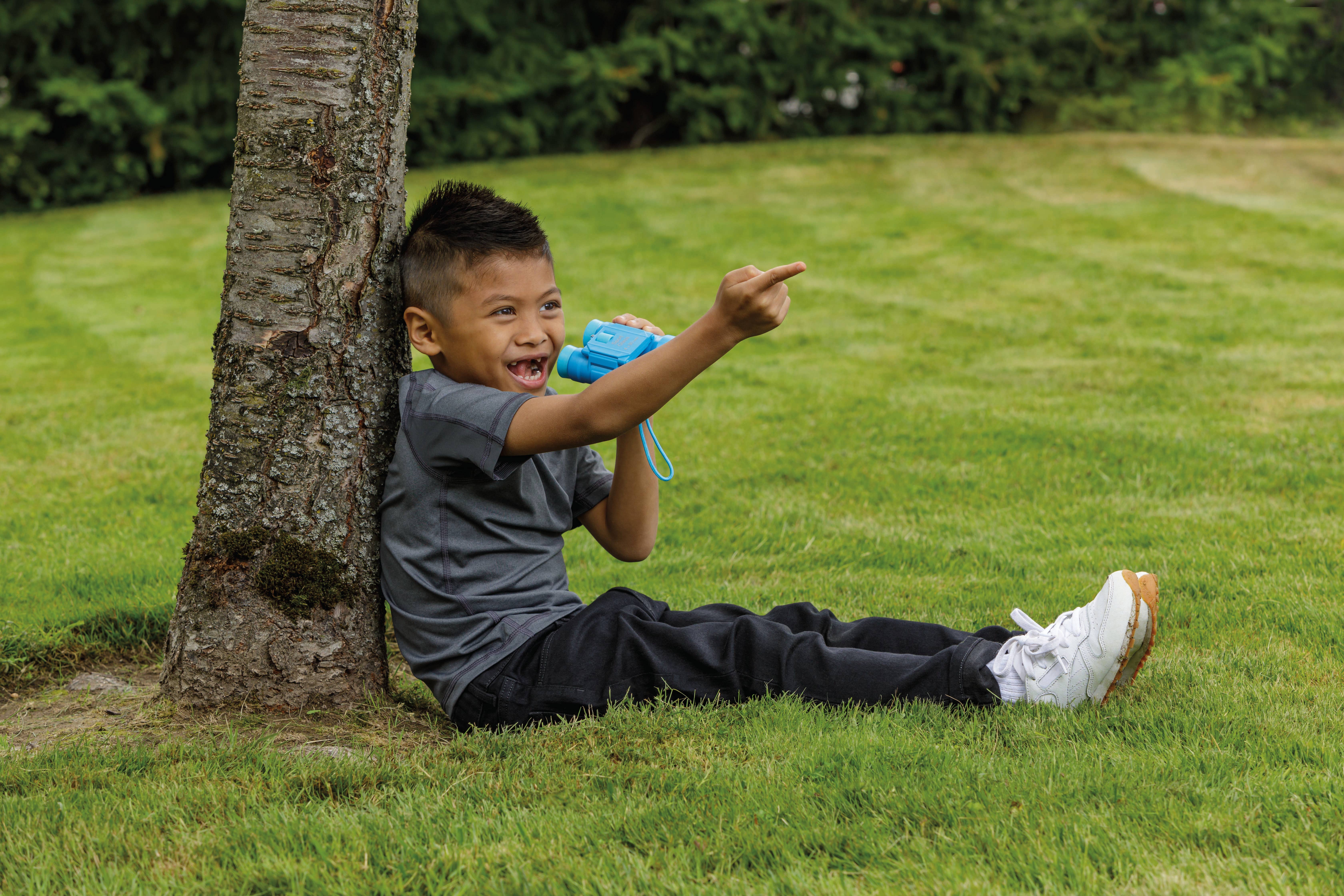 Toysmith - Wholesale Binoculars - Outdoor Discovery Folding Binoculars, Assorted Colors7