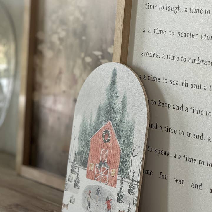 Lily and Sparrow - Wholesale Christmas Decoration - Large Winter Barn Scene, Arch | Christmas Decor1