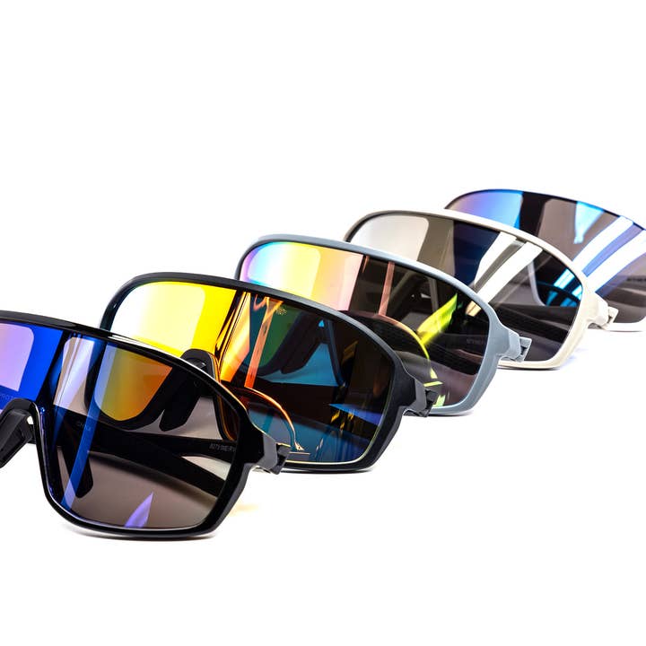 Still Friday - Venta al por mayor Gafas de sol - Unisex - Gafas de Sol con Escudo Espejo Deportivas Smooth Operator