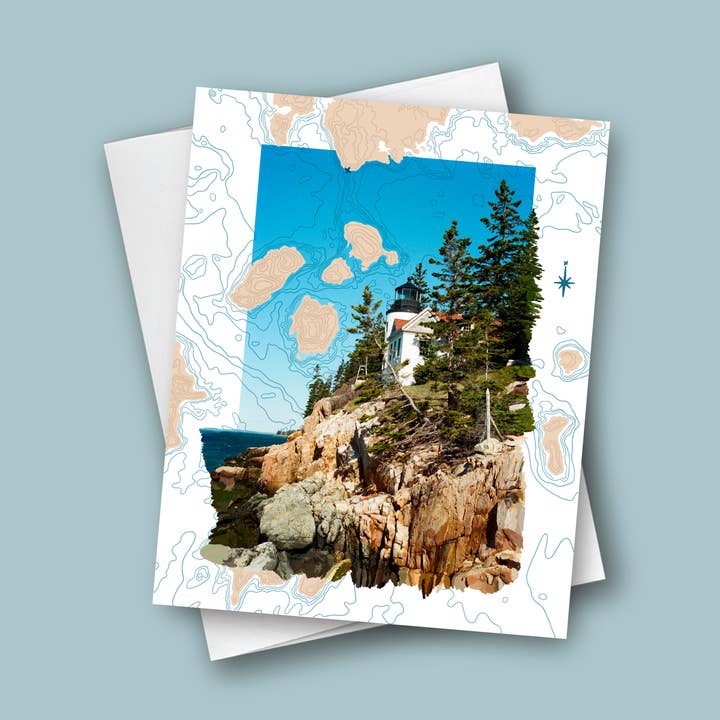 Carte de vœux A2 avec photo de film du phare de Bass Harbor à Acadia pour la vente par Abby Clark Creative