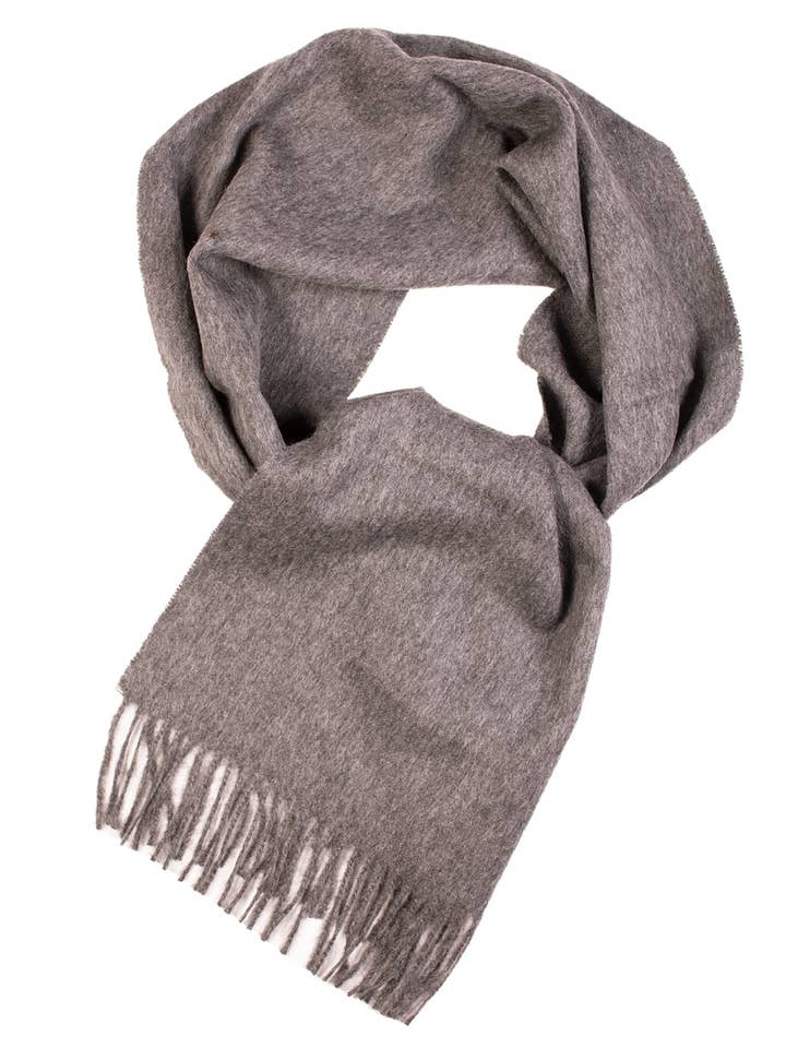 Écharpe grise en laine d'alpaga pour la vente par Sokisahtel I BestSockDrawer