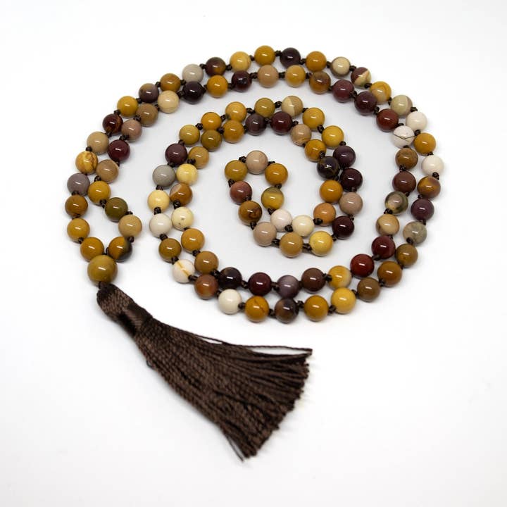 Mookaite Knotted 108 Mala Conta - Contas de Oração - 8mm por atacado de Namu Baru Inc.
