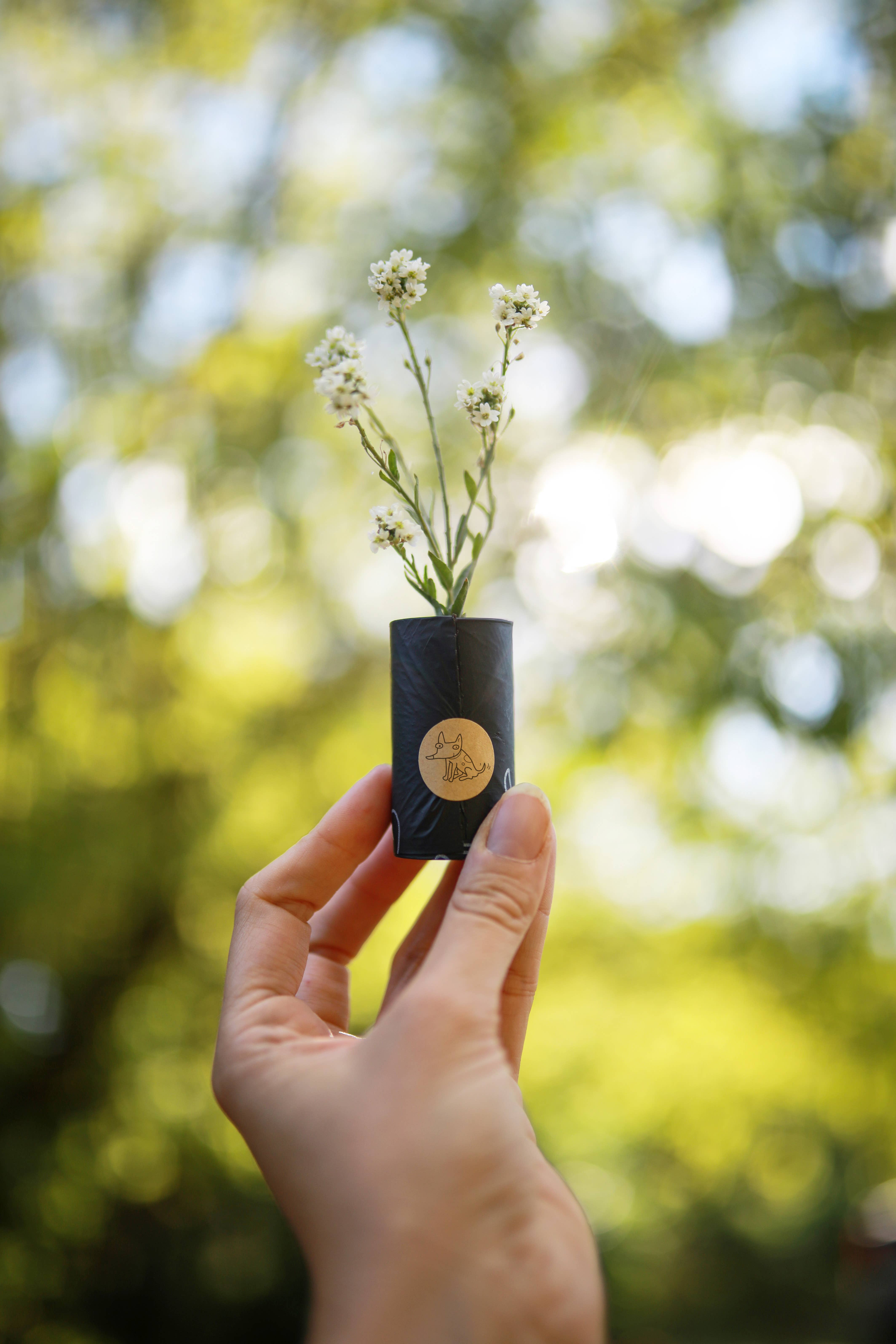 The Sustainable People - Wholesale Pet Poop Bag - Biodegradable Dog Poop Bags (200 loose rolls)11