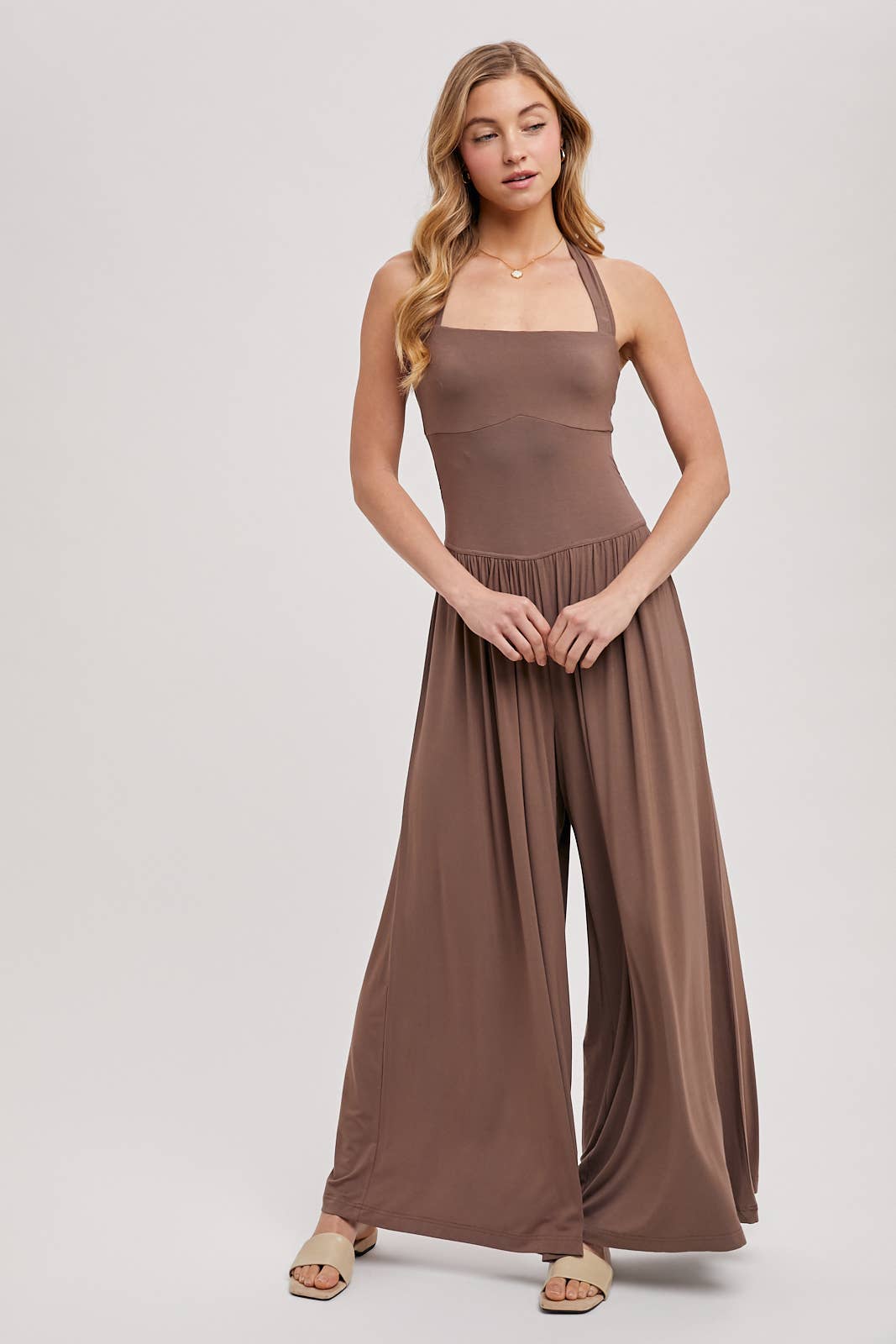 Bluivy – wholesale Jumpsuit – Women's – HALTER TIE-BACK CLOSURE SQUARE NECK WIDE LEG JUMPSUIT10