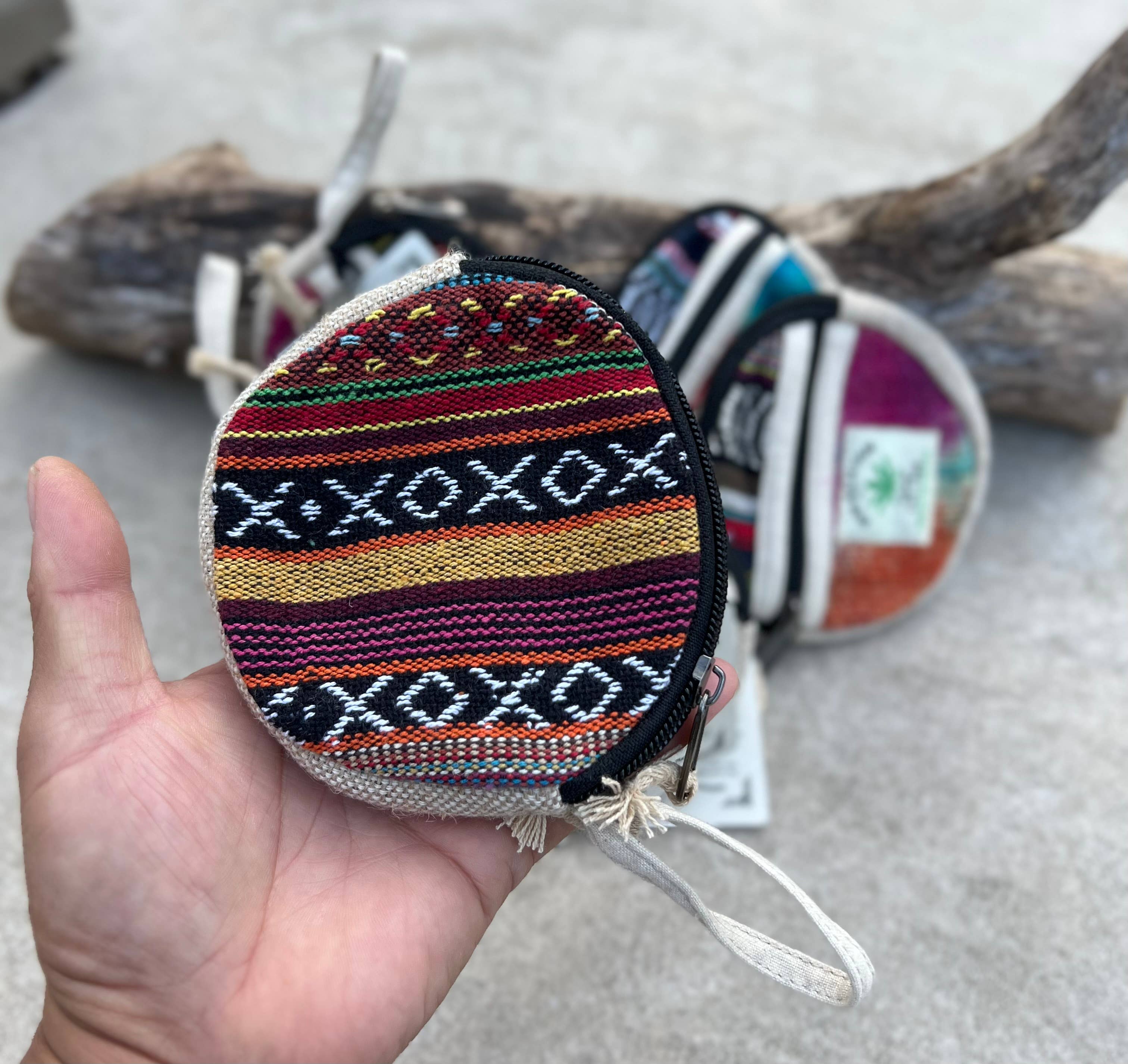 Lungta Imports – Engroshandel Møntpung - Dame – Hamp 2 lommer lynlås møntpung, tegnebog, makeuppose5