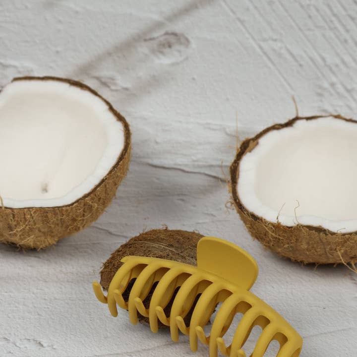 Nakoa The Label - Wholesale Hair clip – Women’s - Claw Clip - Mustard