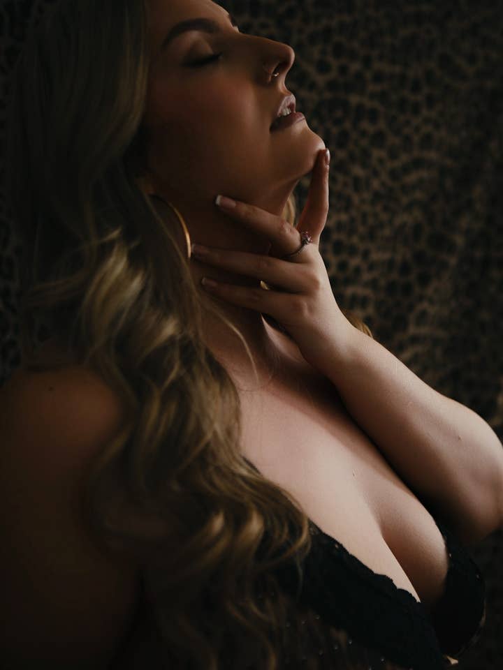 Abigail Walker lingerie – wholesale Lingerie Set – women's – Wild Love Thick Band Lingerie Set19