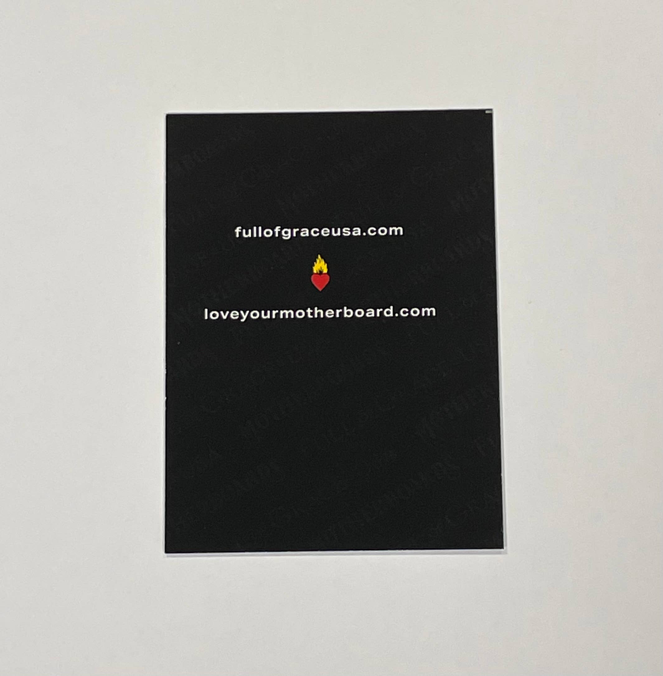 The Retro - a Full of Grace USA Company - Wholesale Sticker - Vita Mundi Round Decal3