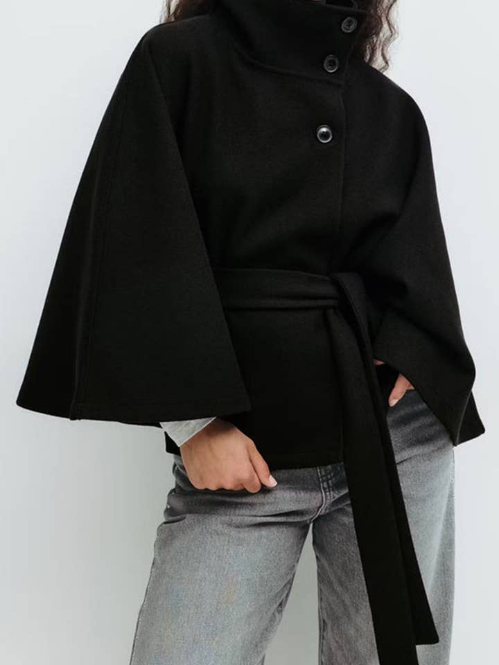 Cape met Hoge Kraag en Ceintuur voor wholesale door Mccolin