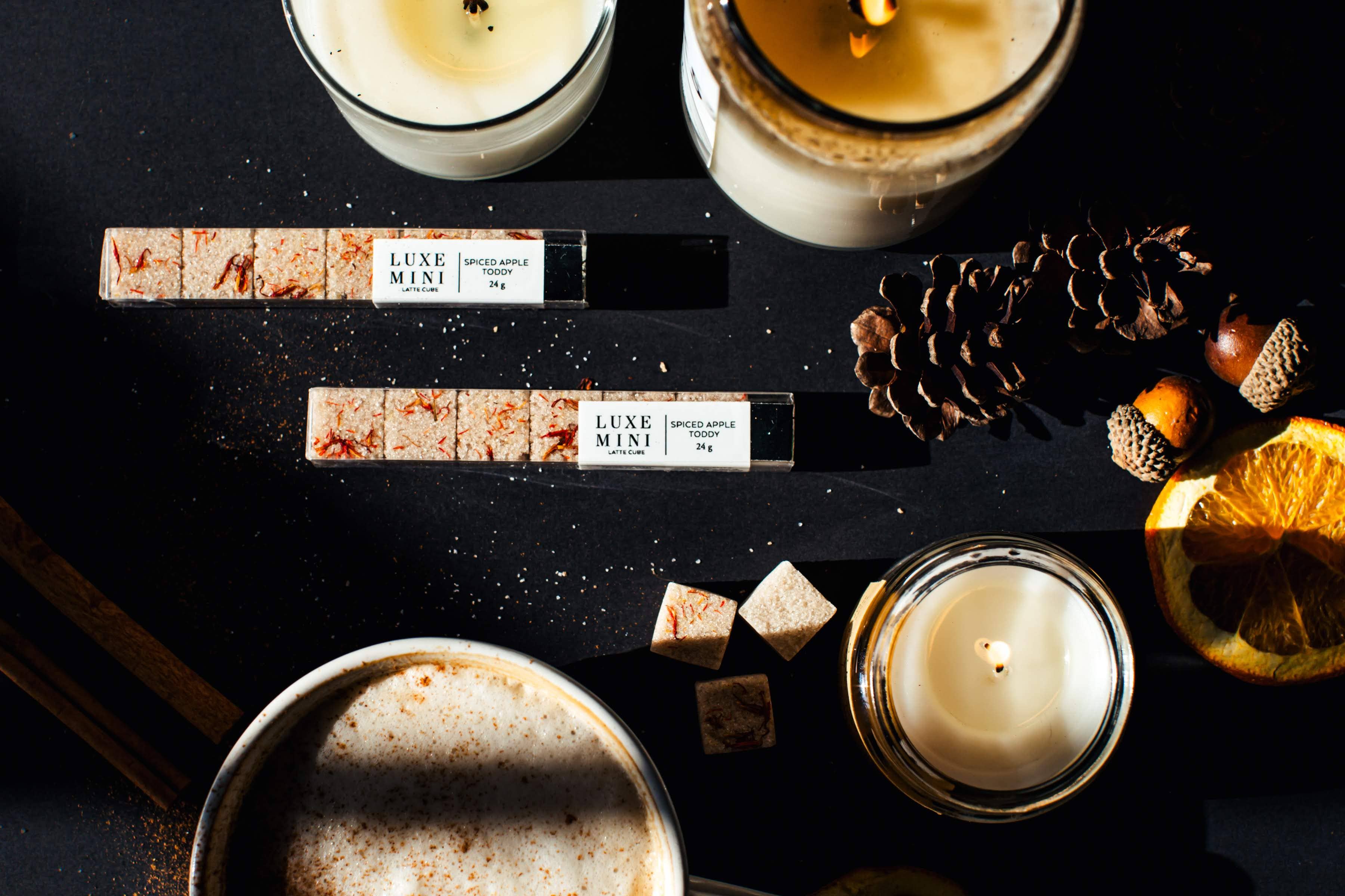 TEASPRESSA | LUXE Mixer Cube - Vente Mélange/sirop pour cocktails - TODDY AUX POMMES ÉPICÉ | BÂTONNET CUBIQUE DE MIXOLOGIE DE LUXE8