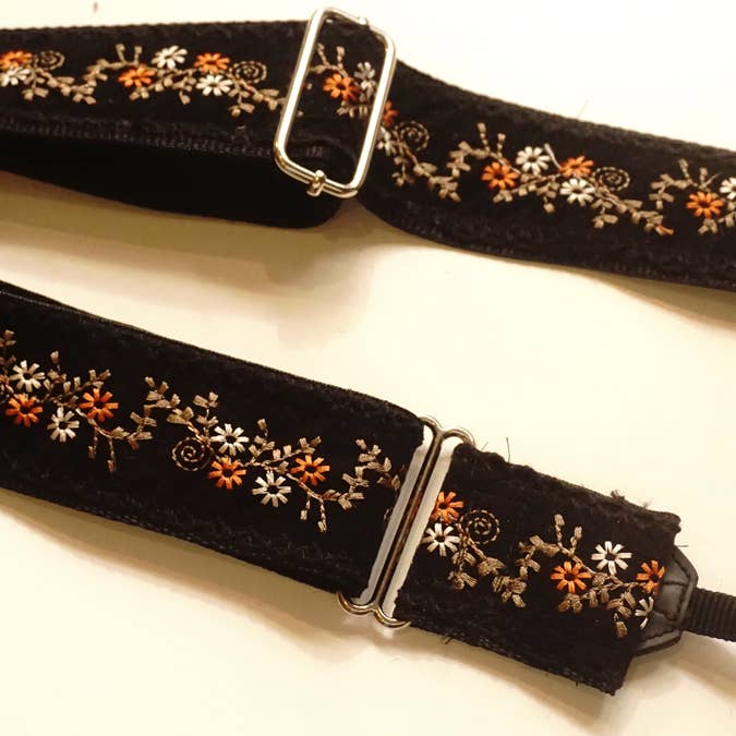 hundsfutter - Wholesale Camera Strap - Gabriela camera strap11