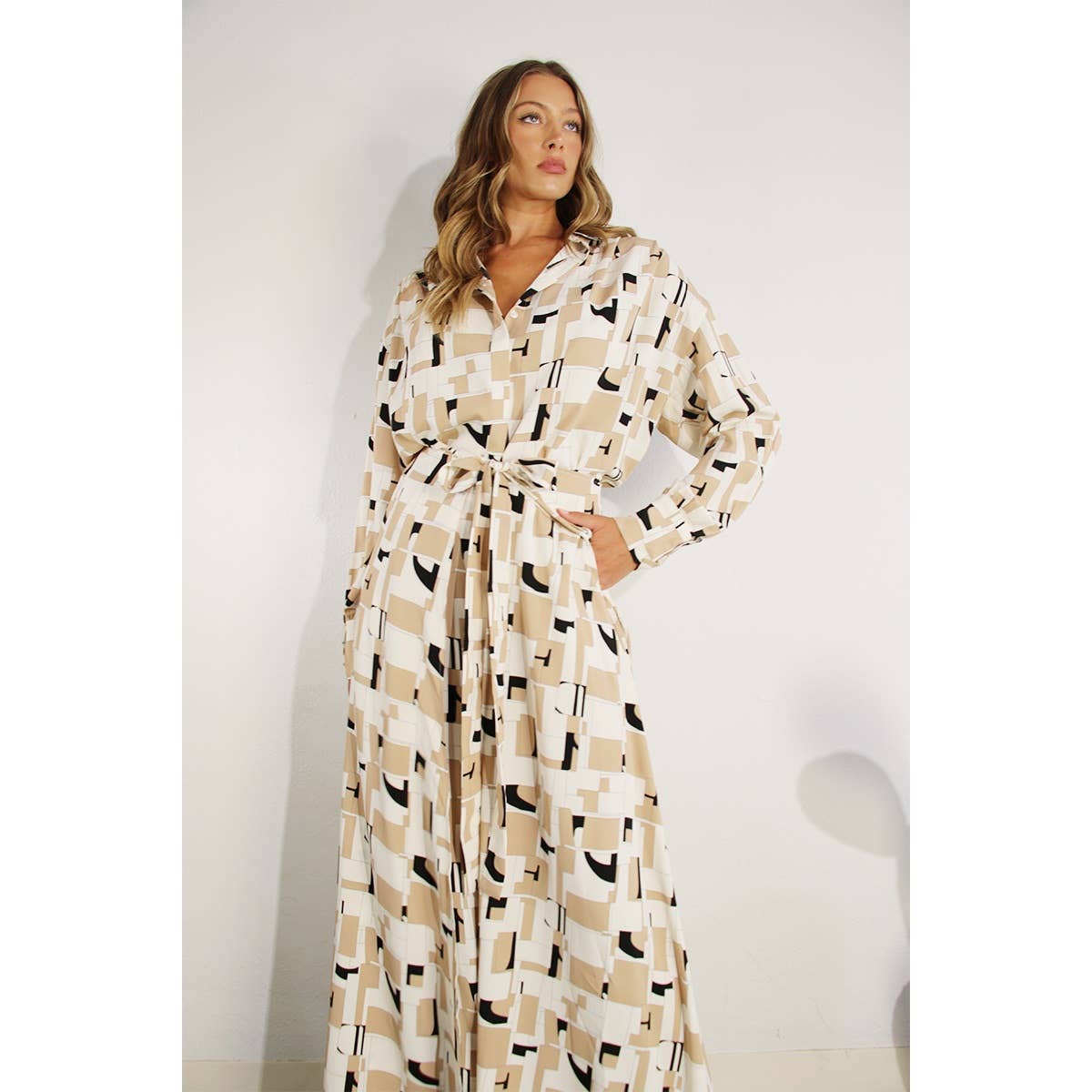 TAUPE MULTI SHIRTS AND PANTS SEST for wholesale on Faire5