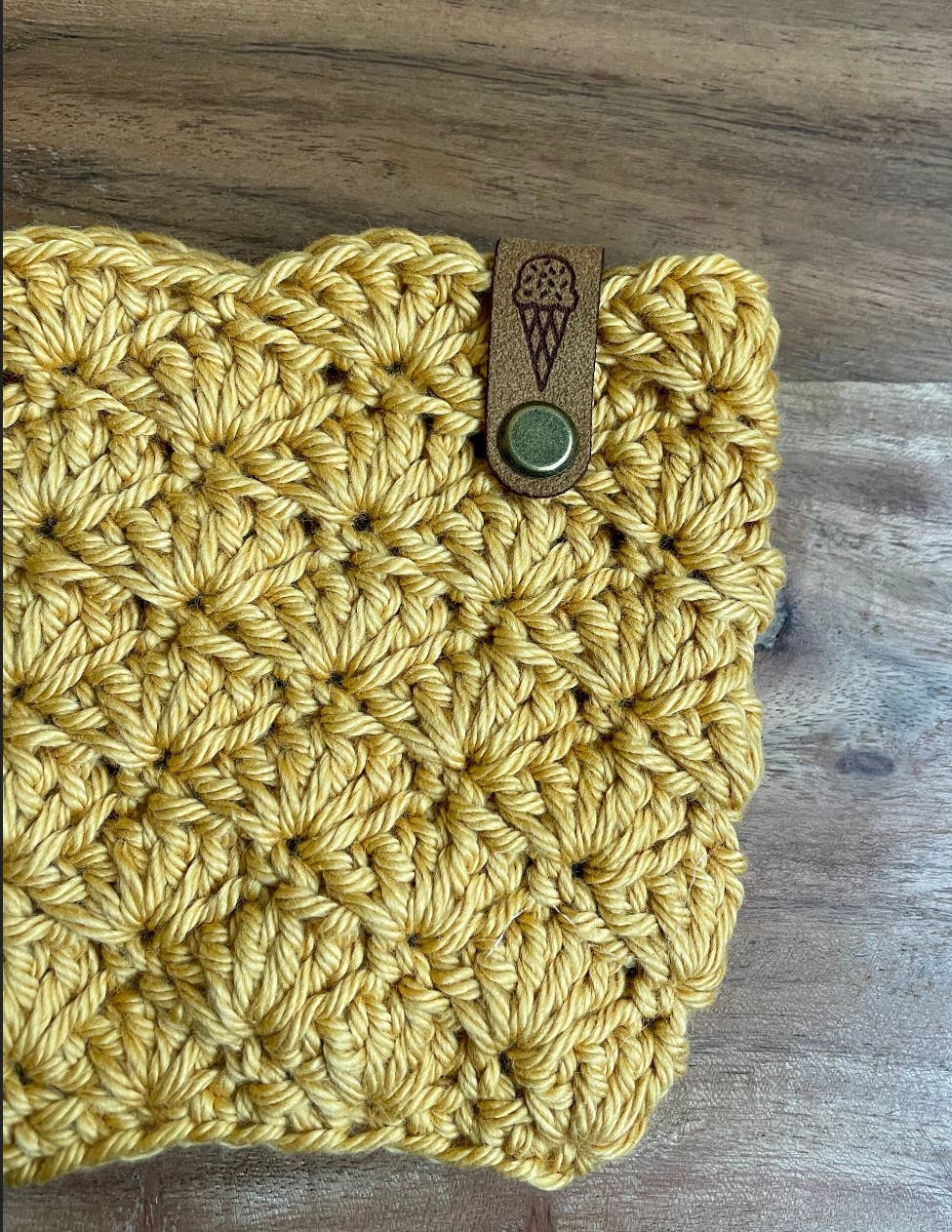 Whimsical Winnie - Wholesale Drink Huggers & Koozies - Ice Cream Pint Cozy4