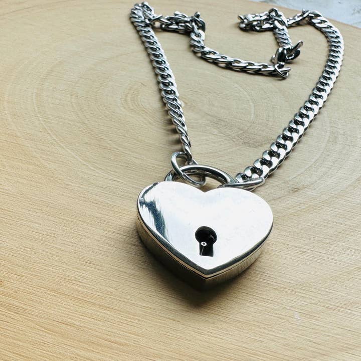 Hjerte Punk Goth Halskæde til BFF og Voksne Datter Gaver for engroshandel hos Same Sunset Design