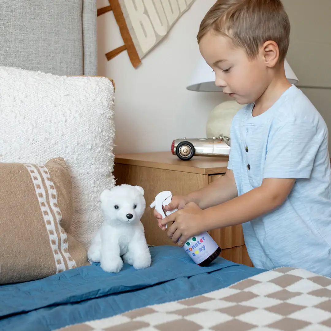 Plant Therapy - Wholesale Room & Linen Spray - Monster Away Spray 8oz1