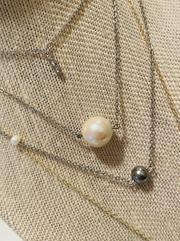 * Mini colar de barra pendente de 3 pedras - prata esterlina por atacado de Links & Locks