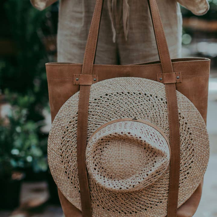 WEST VON - Wholesale Messenger Bag - Unisex - Harper | Hat Tote Bag | Genuine Full Grain Leather7