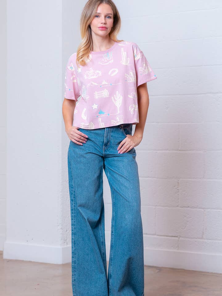 Taelynn - Vendita all'ingrosso Maglietta - Donna - HT28781T-MAGLIETTA A MANICHE CORTE CON STAMPA WESTERN E SCOLLO ROTONDO11