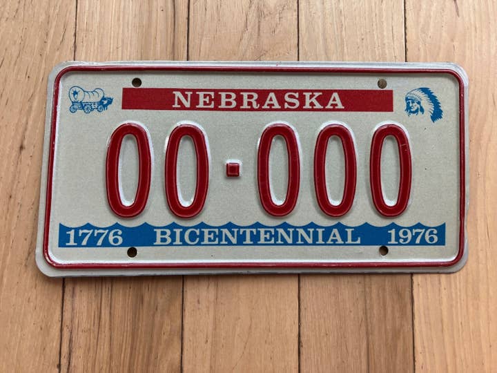 Plaque d'immatriculation échantillon du bicentenaire du Nebraska 1976 pour la vente par RusticPlates