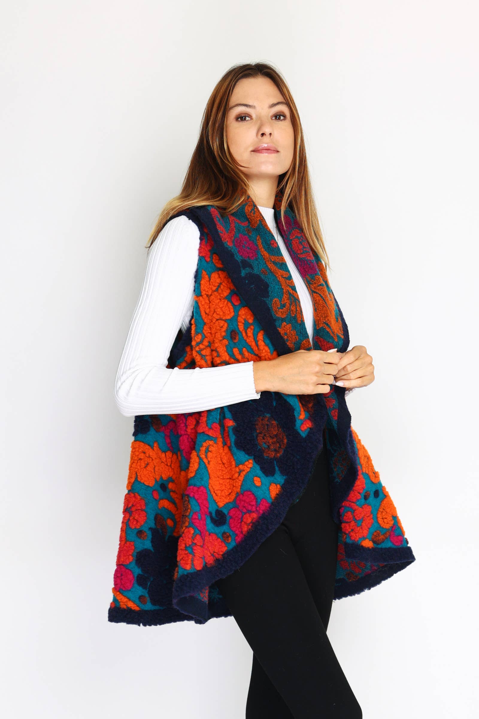 ORNELLA PARIS – wholesale Jacket – Women's – BLL-VK003 wool jacket

10