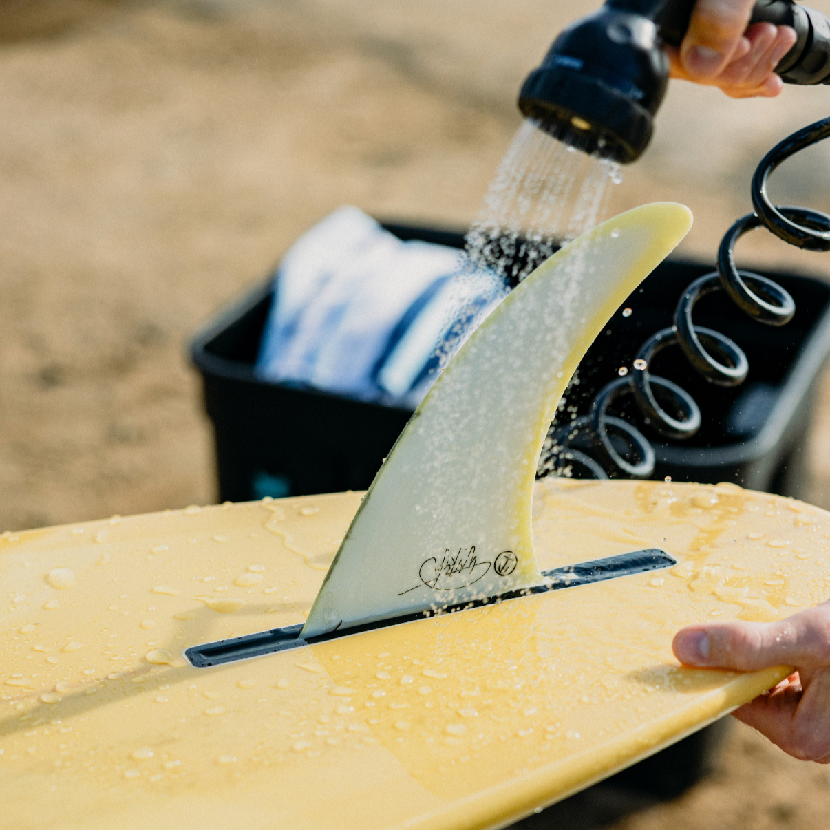 BeachBox - Vente Accessoire de plage - Réservoir de Douche Portable BeachBox - 'Élévation'7