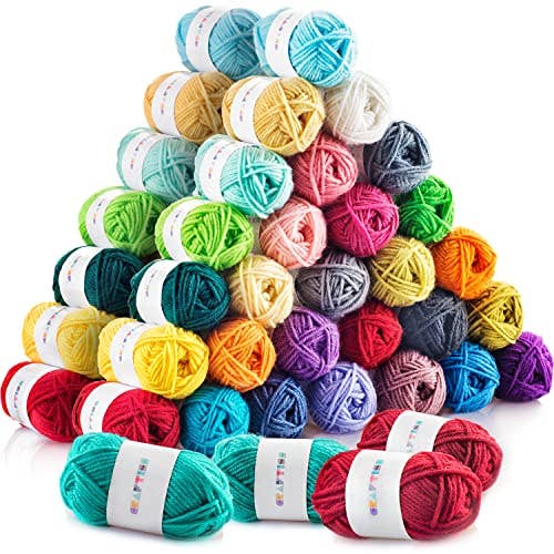 CRAFTISS LLC - Wholesale Yarn - 60x20g Acrylic Yarn Skeins - 2600 Yards Soft Crochet Yarn
