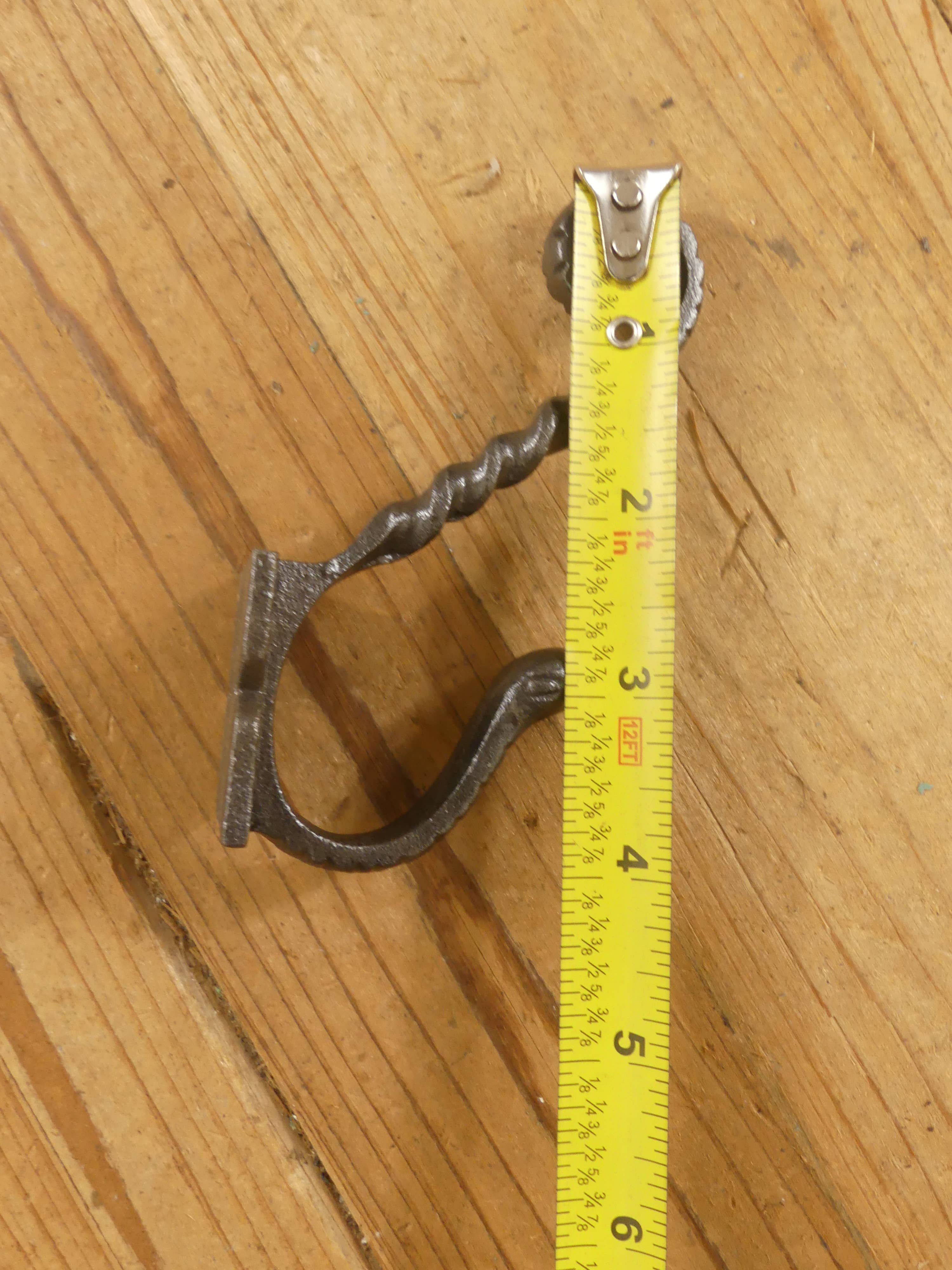 Midwest Craft House - Vente Crochets muraux - Crochet pivotant long en fer, 4 1/2 po3