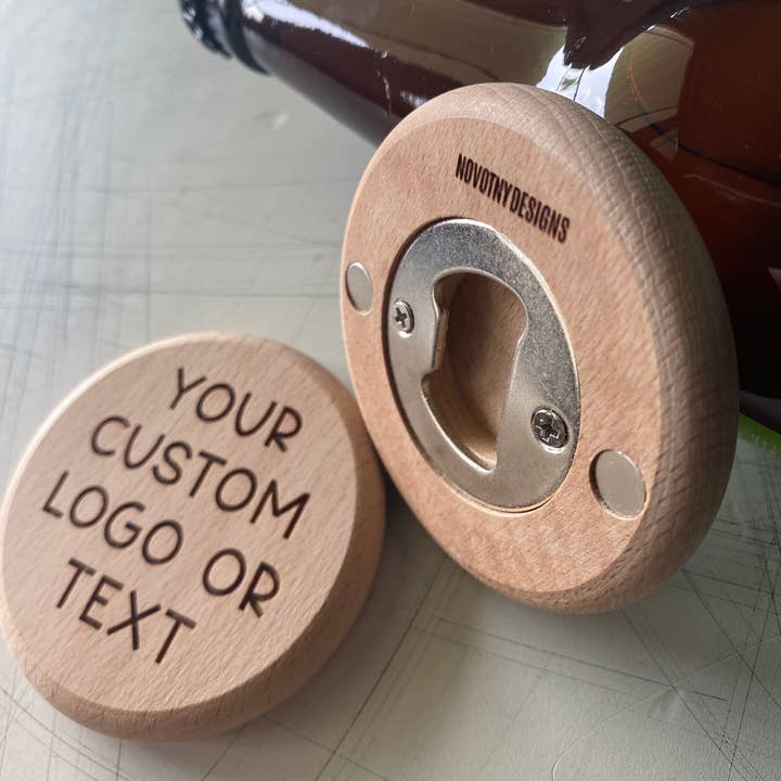 Novotny Designs - Vendita all'ingrosso Apribottiglie - Apribottiglie magnetico in legno personalizzato3