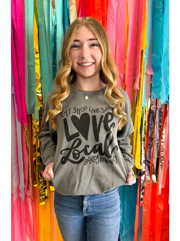 Grå Ät Handla Lev Stöd Älska Lokalt *Anpassad Stad* Sweatshirt för wholesale på Faire1