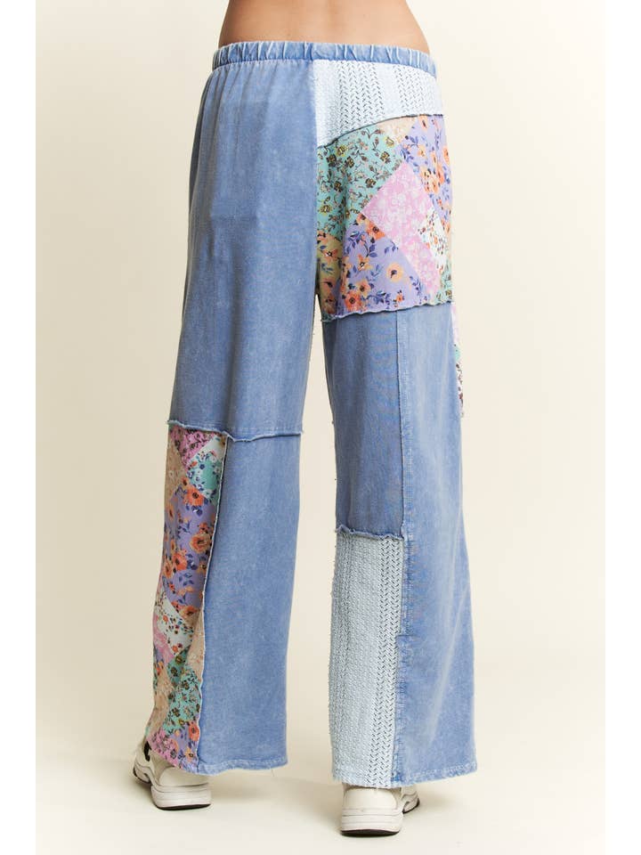 J.Her - Wholesale Pants - Women's - Mineral Washed Floral WaveKnit Jacquard Boho Pants HP610615