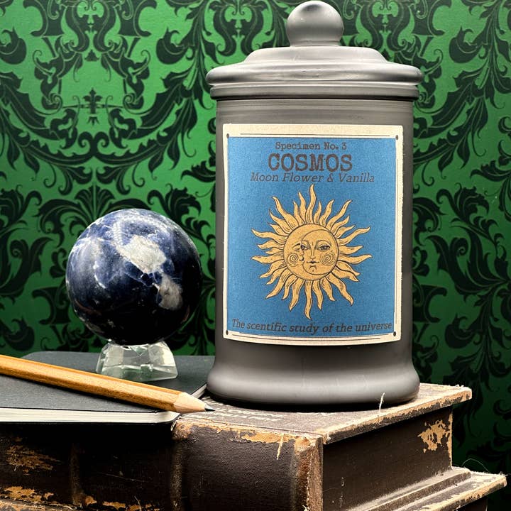 Cosmos (Spécimen n° 3) pour la vente par Herbal Apothecary