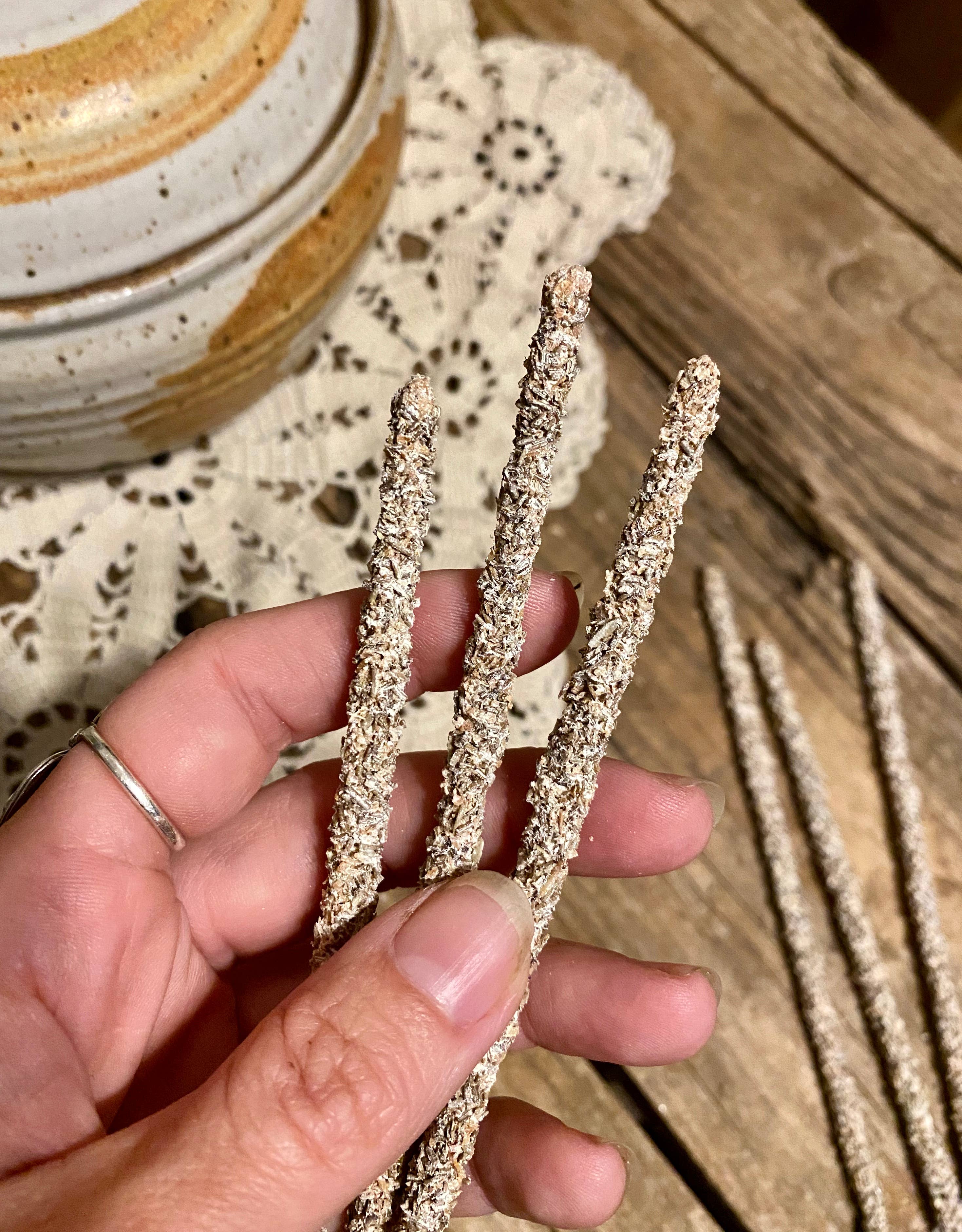 ReturnToTheRoots - Wholesale Incense - FRANKINCENSE Hand-Rolled Artisan Resin Incense 5 Pack5