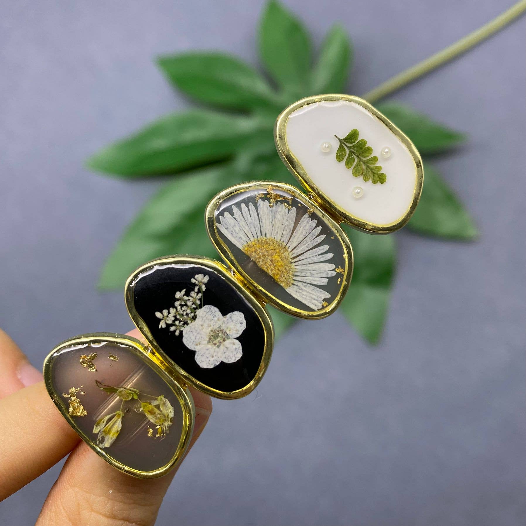 Mio Queena - Wholesale Hair Clip - Women's - Multi-style Pressed Dried Flowers Floral Hair Clip - PDF7