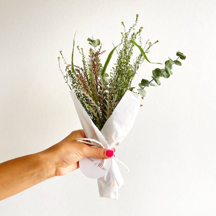 House of Lilac - Wholesale Dried/Pressed Flowers - Chic Dried Flower Mini Bouquet