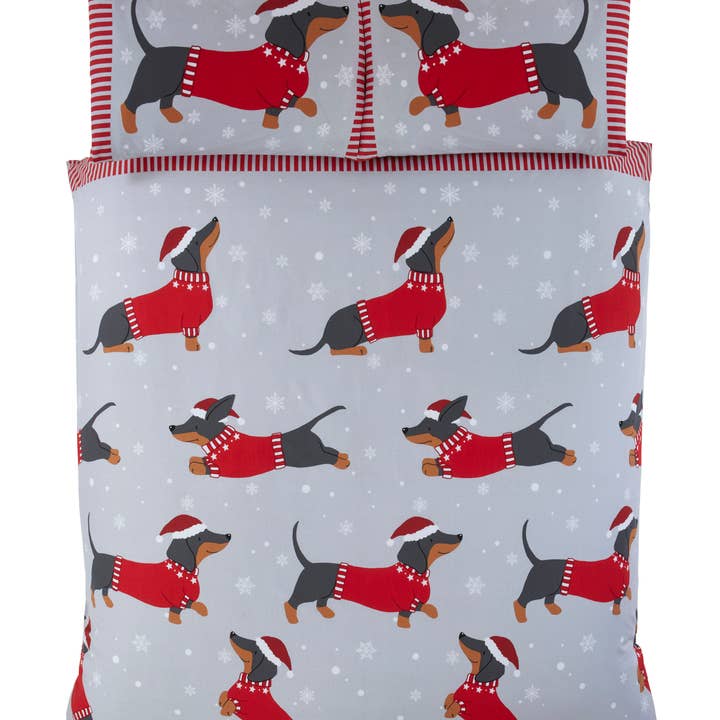Multi Dachshund Through The Snow Duvet Set for wholesale on Faire2